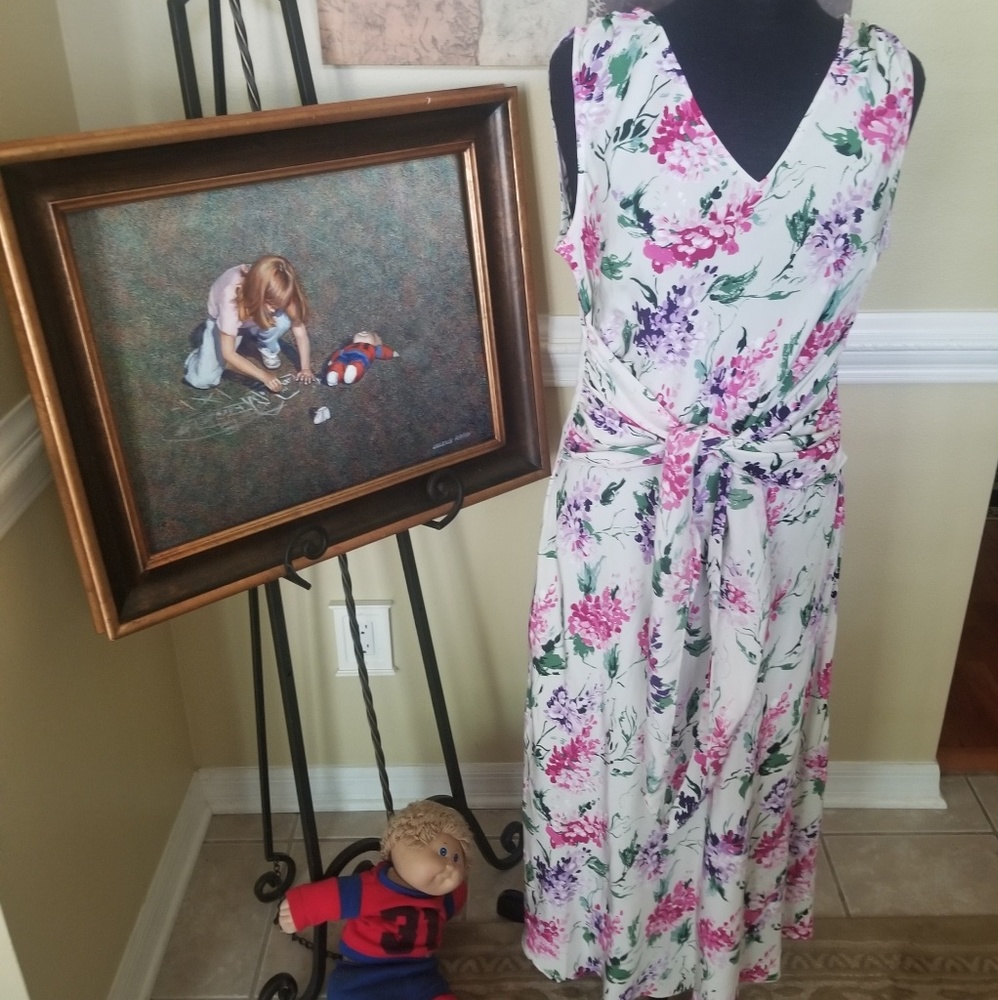 Silk Assets Floral Dress Size L (10-12)